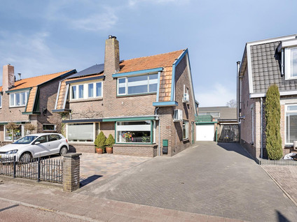 Stationsweg Oost 221