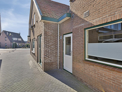 Stationsweg Oost 221