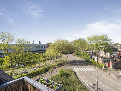 Burgemeester Scholtensstraat 33