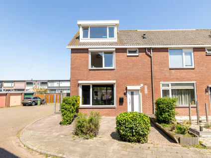 Zuiderzeestraat 8