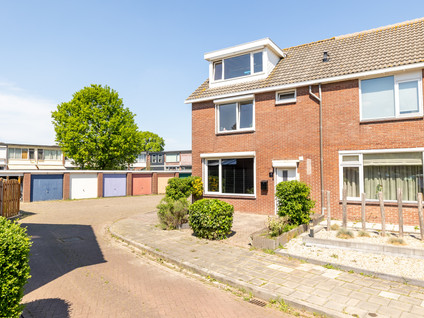 Zuiderzeestraat 8