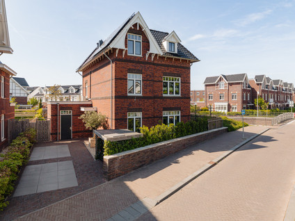 Oude Rijnsburgerweg 94