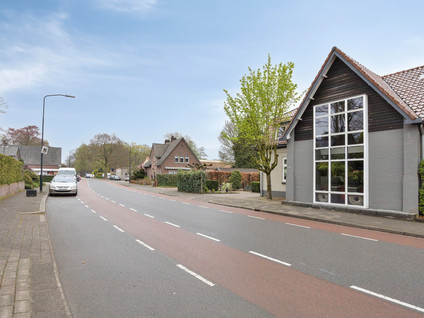 Hoofdweg 52