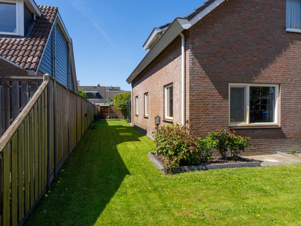Kerkstraat 14