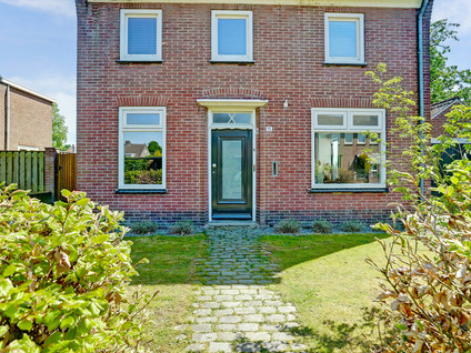 Kerkstraat 15