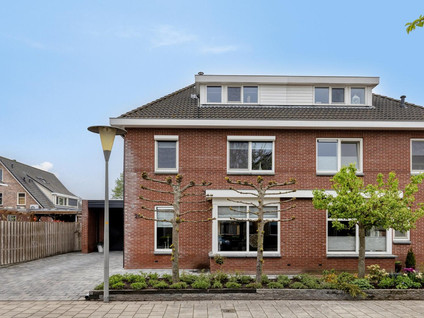 Refterstraat 26
