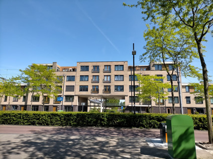 Avenue Carré 208