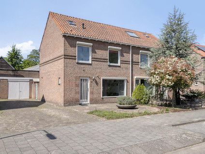 Iepenstraat 11