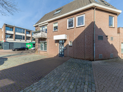 F B Deurvorststraat 40
