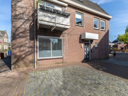 F B Deurvorststraat 40