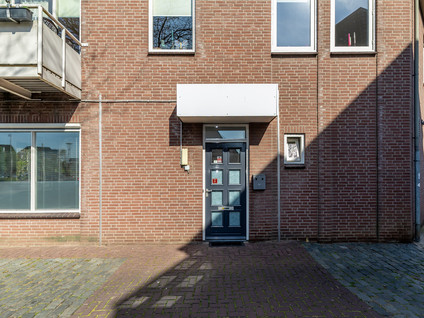 F B Deurvorststraat 40