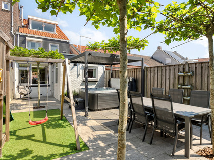 Voorstraat 32