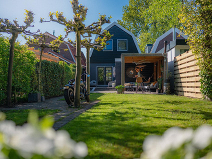 Dorpsstraat 975