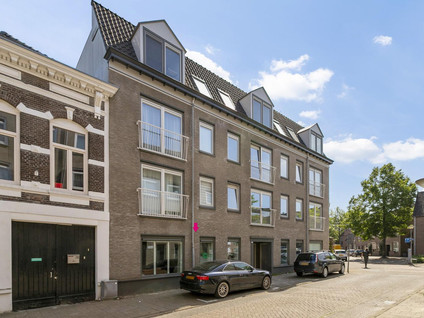 Nieuwe Huizen 9