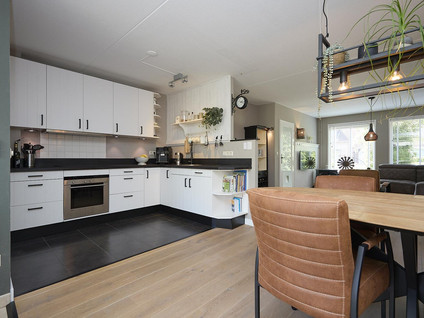 Hoefbladstraat 13