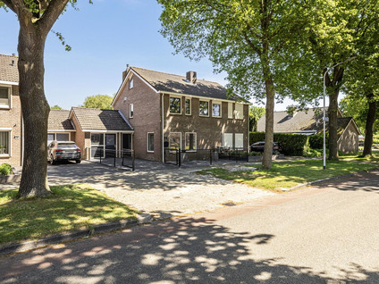 De Beeklanden 26