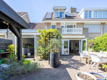 Elisa van Calcarstraat 44
