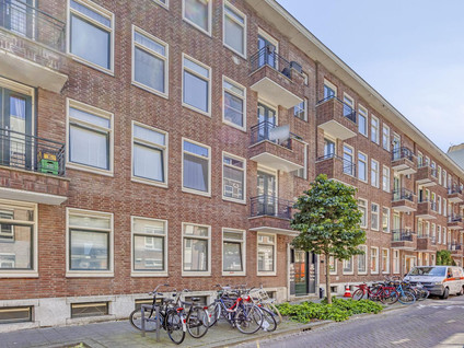 Roo-Valkstraat 12D