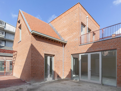 Hoogstraat 135
