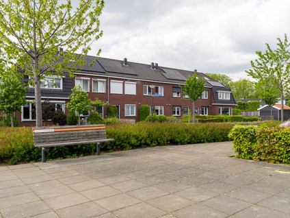 Dokter Esseveldlaan 25