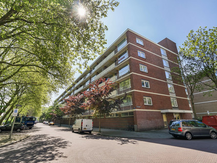 Uitgeeststraat 10