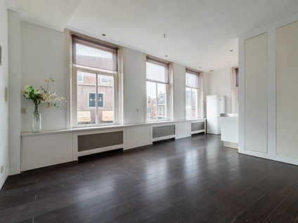Voordam 1A