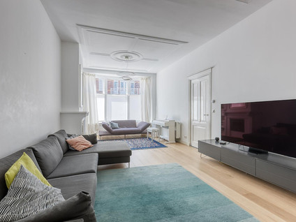 Van Weede van Dijkveldstraat 49