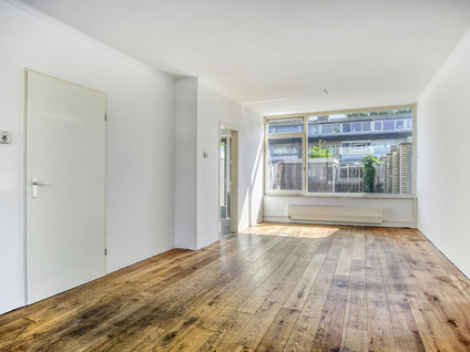 van der Plaatstraat 12