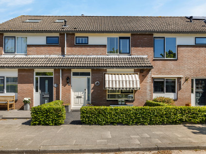 Hoefsmid 24