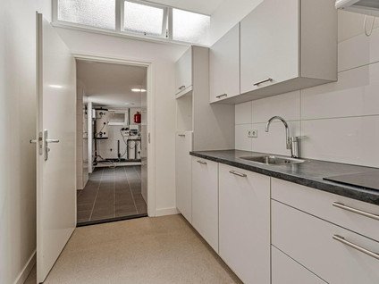Cornelis Frederiksstraat 1