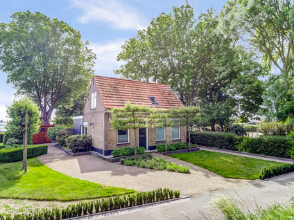 Oude Zeedijk 6