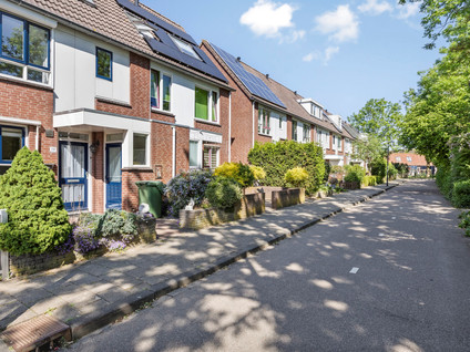 Esther De Boer-Van Rijkstraat 19