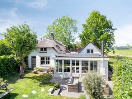 Nederhemertsekade 4