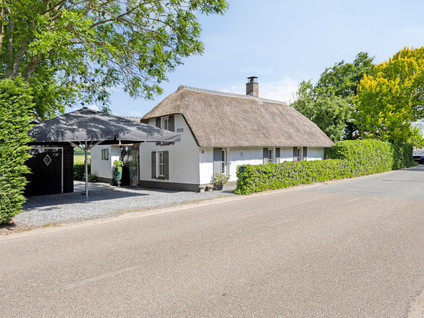 Nederhemertsekade 4