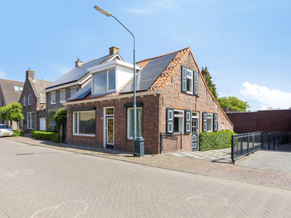 Schoolstraat 30