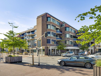 Parallelweg 10
