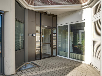 Parallelweg 10