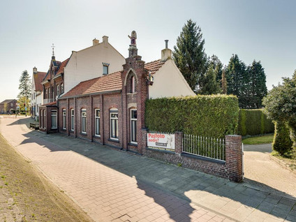 Aan Vijftien 16