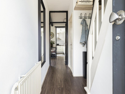 Domela Nieuwenhuisstraat 17