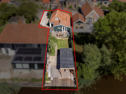 Dorpsstraat 18