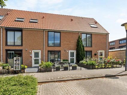 Pernisstraat 104