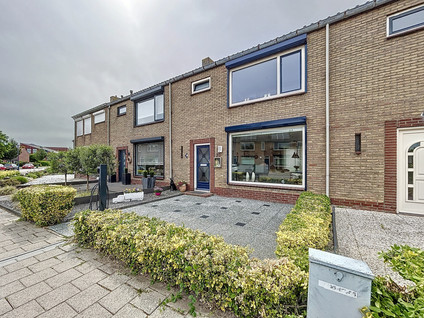 Burgemeester van Zuijenstraat 75