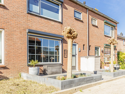 Van Vollenhovenstraat 5