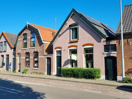 Voorstraat 48