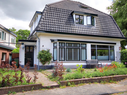 Strodorpsweg 1