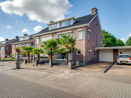 Sint Walfriedstraat 38