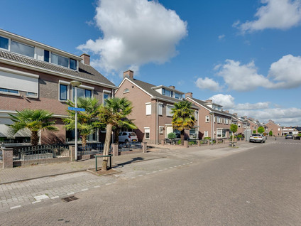 Sint Walfriedstraat 38