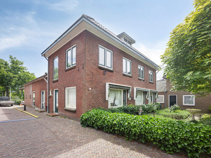 Kerkplein 11 11A