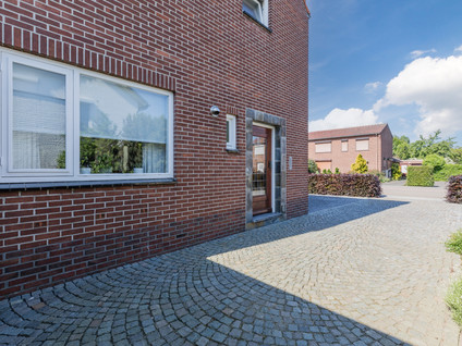 Gouverneur Houbenstraat 21