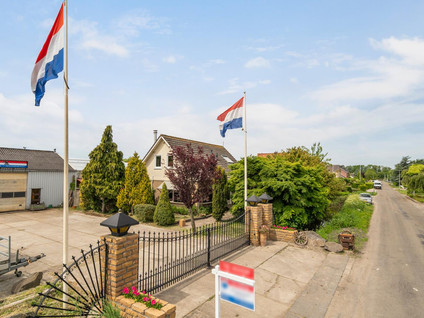 Albert van 't Hartweg 36